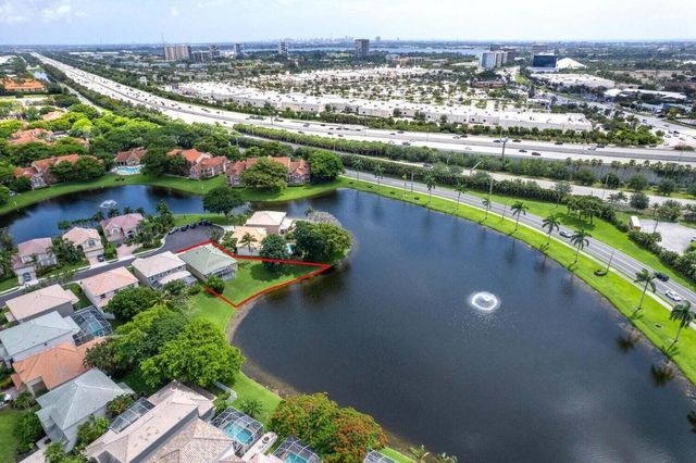 1232 Avondale Lane, West Palm Beach, FL 33409