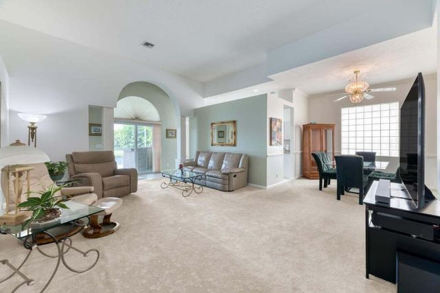 1232 Avondale Lane, West Palm Beach, FL 33409