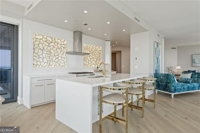 3344 Peachtree Road NE 4202, Atlanta, GA 30326