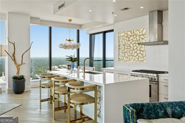 3344 Peachtree Road NE 4202, Atlanta, GA 30326