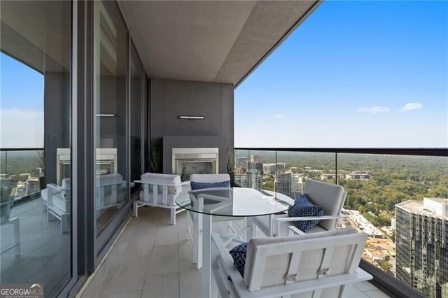 3344 Peachtree Road NE 4202, Atlanta, GA 30326