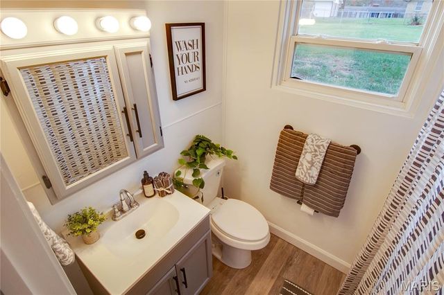 321 Mercury Drive, Godfrey, IL 62035