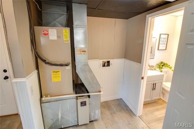 321 Mercury Drive, Godfrey, IL 62035