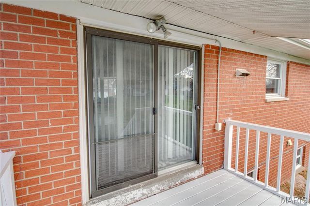 321 Mercury Drive, Godfrey, IL 62035