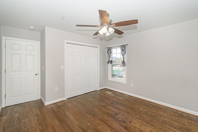 1039 Ward ST, Roanoke, VA 24017