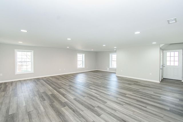 1039 Ward ST, Roanoke, VA 24017