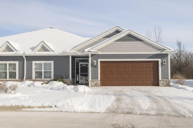 106 Phantom Lake COURT, Mukwonago, WI 53149
