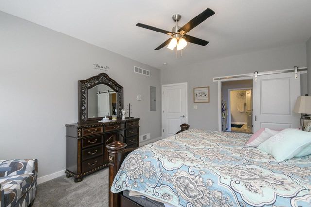 106 Phantom Lake COURT, Mukwonago, WI 53149