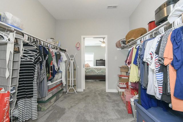 106 Phantom Lake COURT, Mukwonago, WI 53149