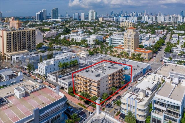 1150 Collins Ave 402, Miami Beach, FL 33139