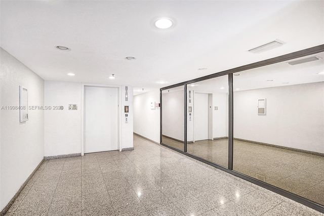 1150 Collins Ave 402, Miami Beach, FL 33139