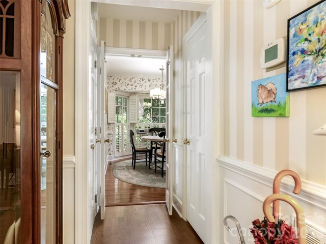 245 Medearis Drive, Charlotte, NC 28211