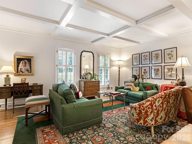 245 Medearis Drive, Charlotte, NC 28211