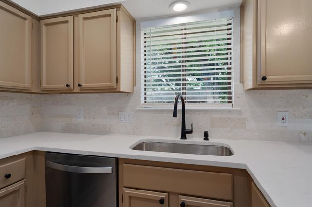 1401 Plum Creek RD, Cedar Park, TX 78613