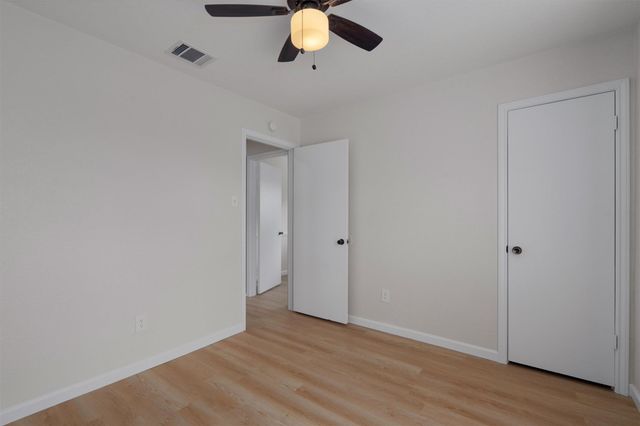 1401 Plum Creek RD, Cedar Park, TX 78613
