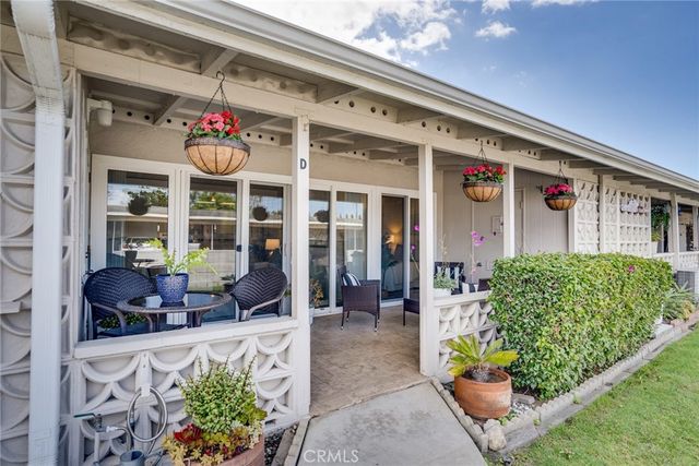 1075 Brookline Rd 220D, Seal Beach, CA 90740