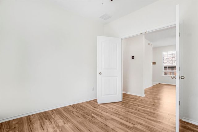 128 Holstein ST, Hutto, TX 78634