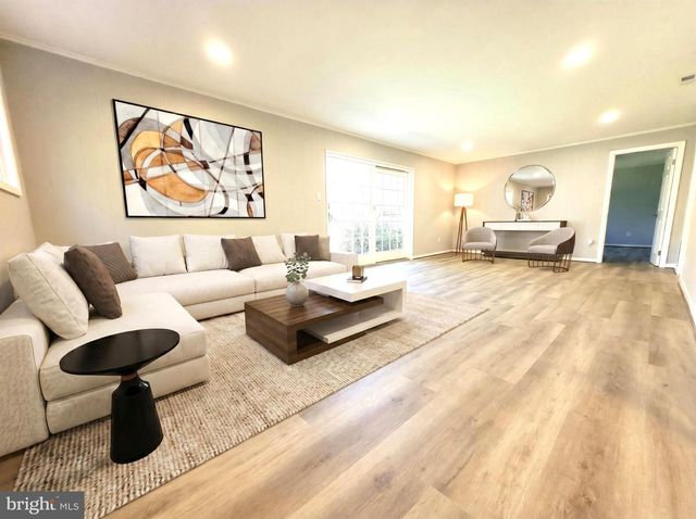 7706 ARLEN ST, Annandale, VA 22003