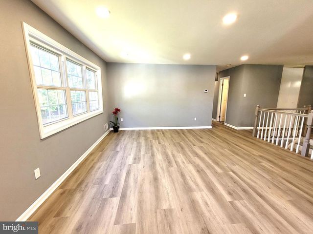 7706 ARLEN ST, Annandale, VA 22003