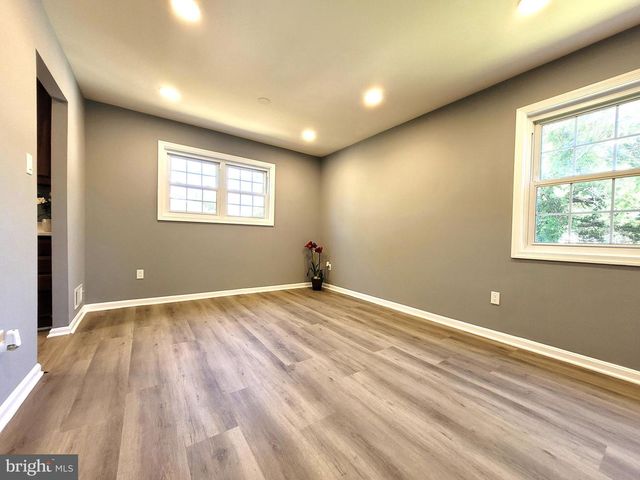 7706 ARLEN ST, Annandale, VA 22003