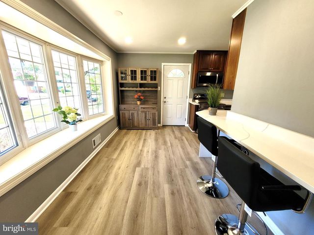 7706 ARLEN ST, Annandale, VA 22003
