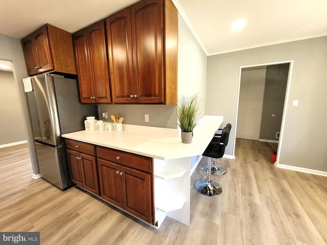 7706 ARLEN ST, Annandale, VA 22003
