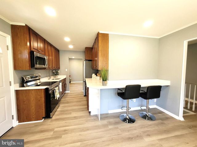 7706 ARLEN ST, Annandale, VA 22003
