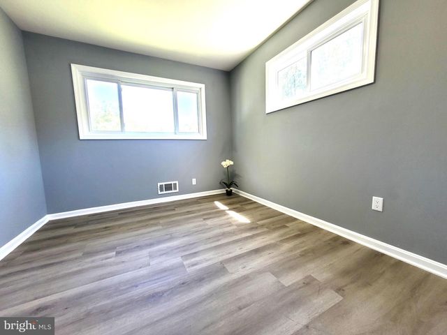 7706 ARLEN ST, Annandale, VA 22003