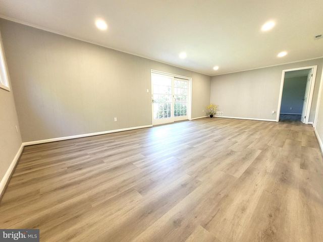 7706 ARLEN ST, Annandale, VA 22003
