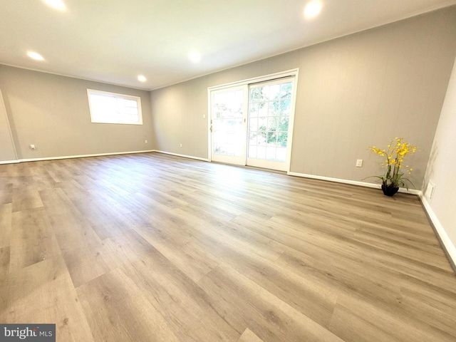 7706 ARLEN ST, Annandale, VA 22003