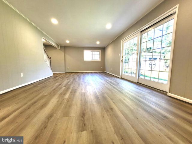7706 ARLEN ST, Annandale, VA 22003