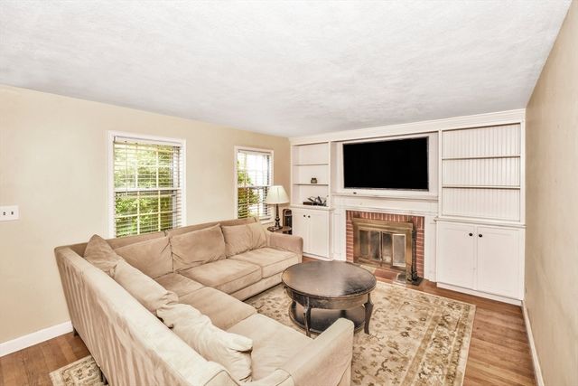 18 Louise Street, Canton, MA 02021