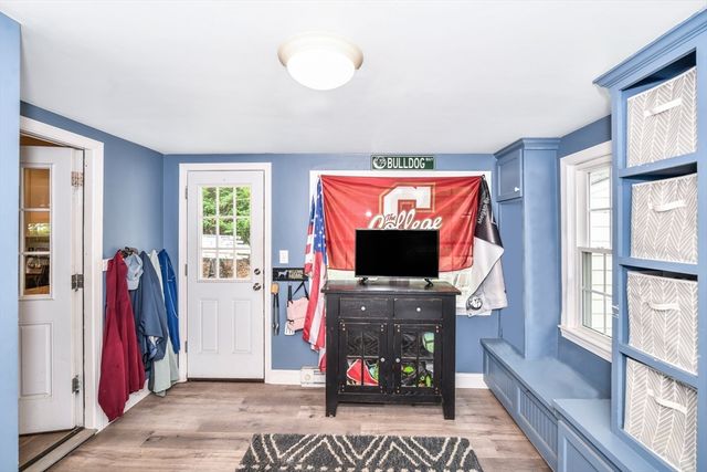 18 Louise Street, Canton, MA 02021
