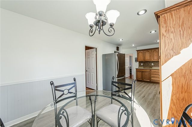 1707 Sandlewood Ct, North Chesterfield, VA 23235