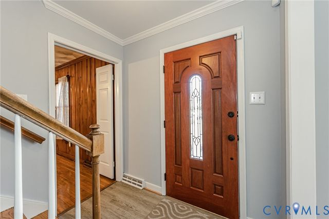 1707 Sandlewood Ct, North Chesterfield, VA 23235