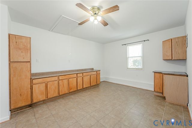 1707 Sandlewood Ct, North Chesterfield, VA 23235