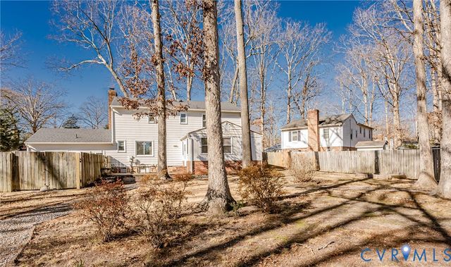 1707 Sandlewood Ct, North Chesterfield, VA 23235