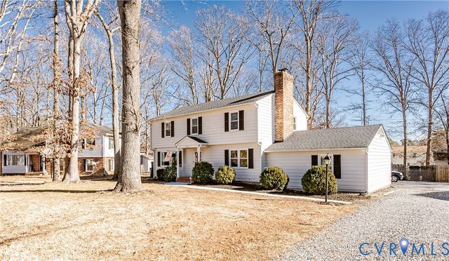 1707 Sandlewood Ct, North Chesterfield, VA 23235