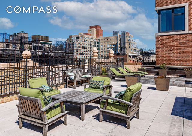 302 W 86th St Apt 1C, New York City, NY 10024