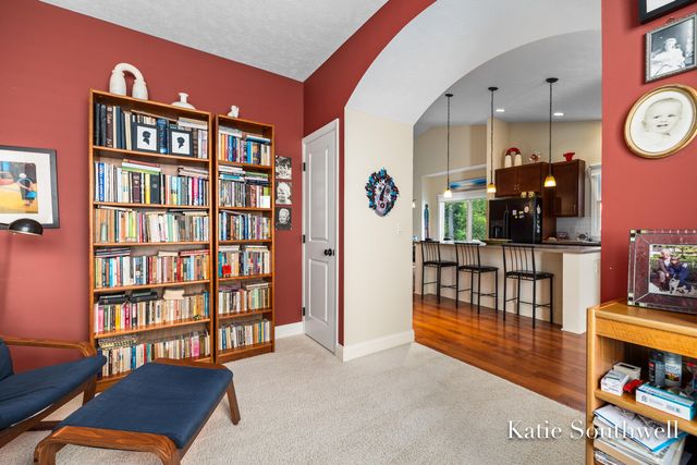 588 Enclave Court Se 20, Grand Rapids Twp, MI 49546