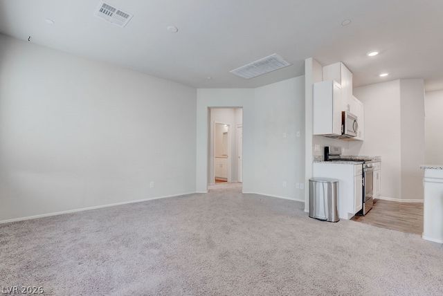 4735 Ridgeley Avenue 101, North Las Vegas, NV 89084