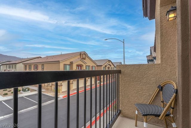 4735 Ridgeley Avenue 101, North Las Vegas, NV 89084