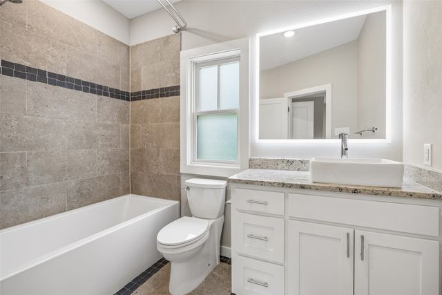 801 W Morphy Street, Fort Worth, TX 76104