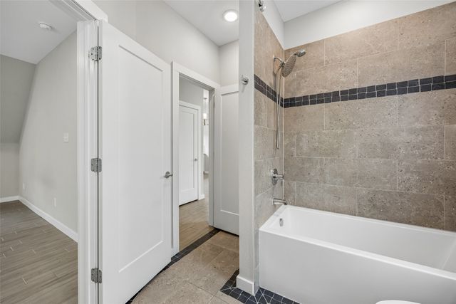 801 W Morphy Street, Fort Worth, TX 76104