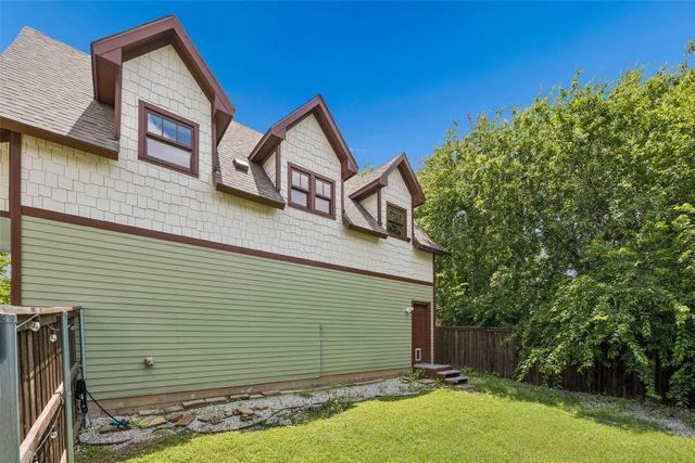 801 W Morphy Street, Fort Worth, TX 76104