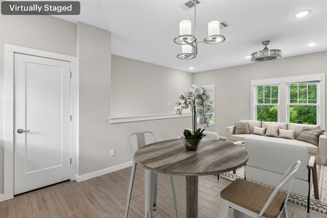 801 W Morphy Street, Fort Worth, TX 76104