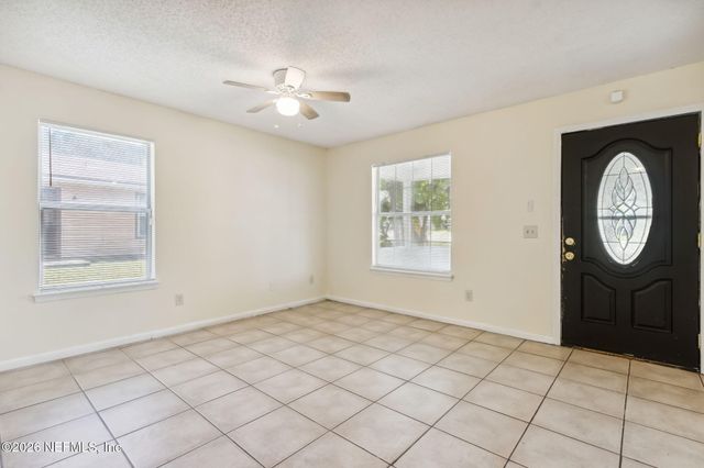 1519 BROOK FOREST Drive, Jacksonville, FL 32208