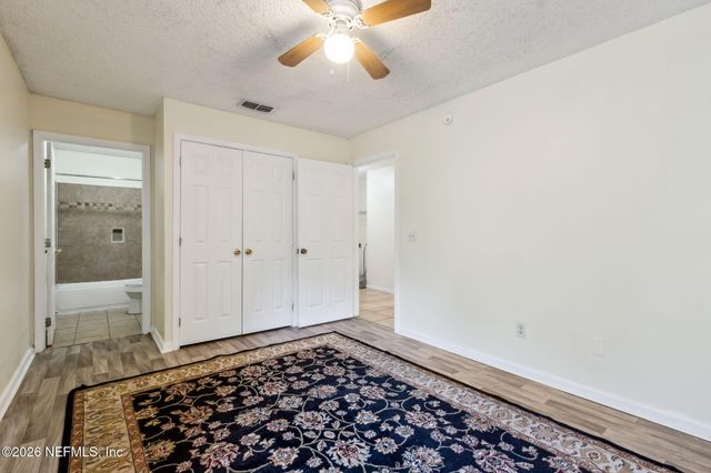 1519 BROOK FOREST Drive, Jacksonville, FL 32208