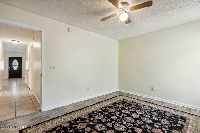 1519 BROOK FOREST Drive, Jacksonville, FL 32208