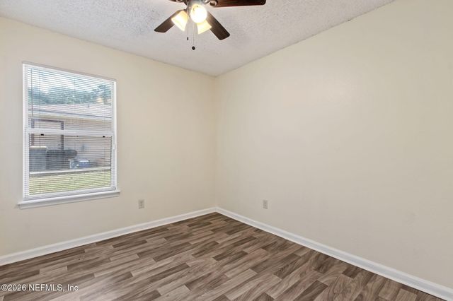 1519 BROOK FOREST Drive, Jacksonville, FL 32208